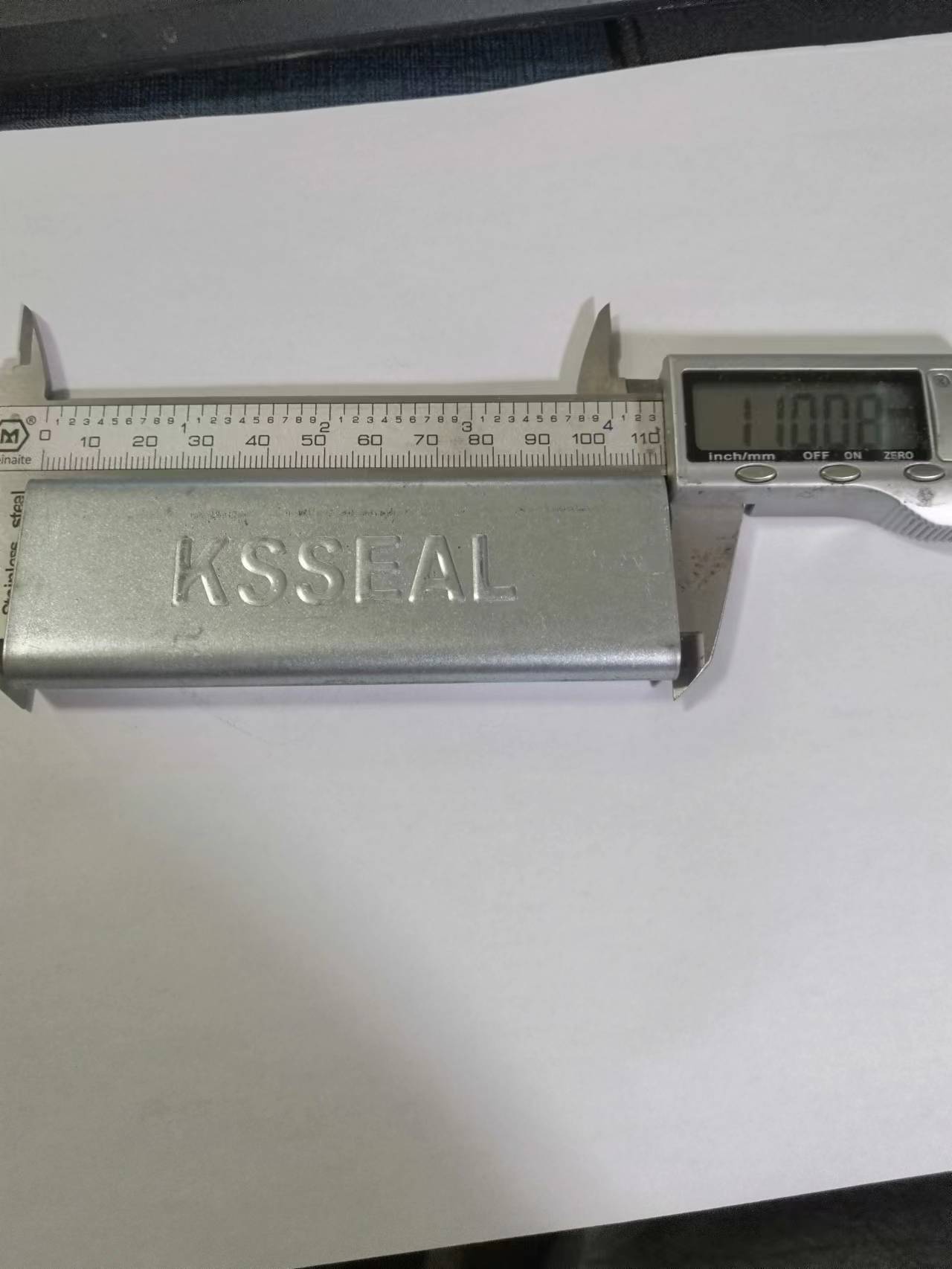 steel strap open flange seal 110 x 32 mm machine